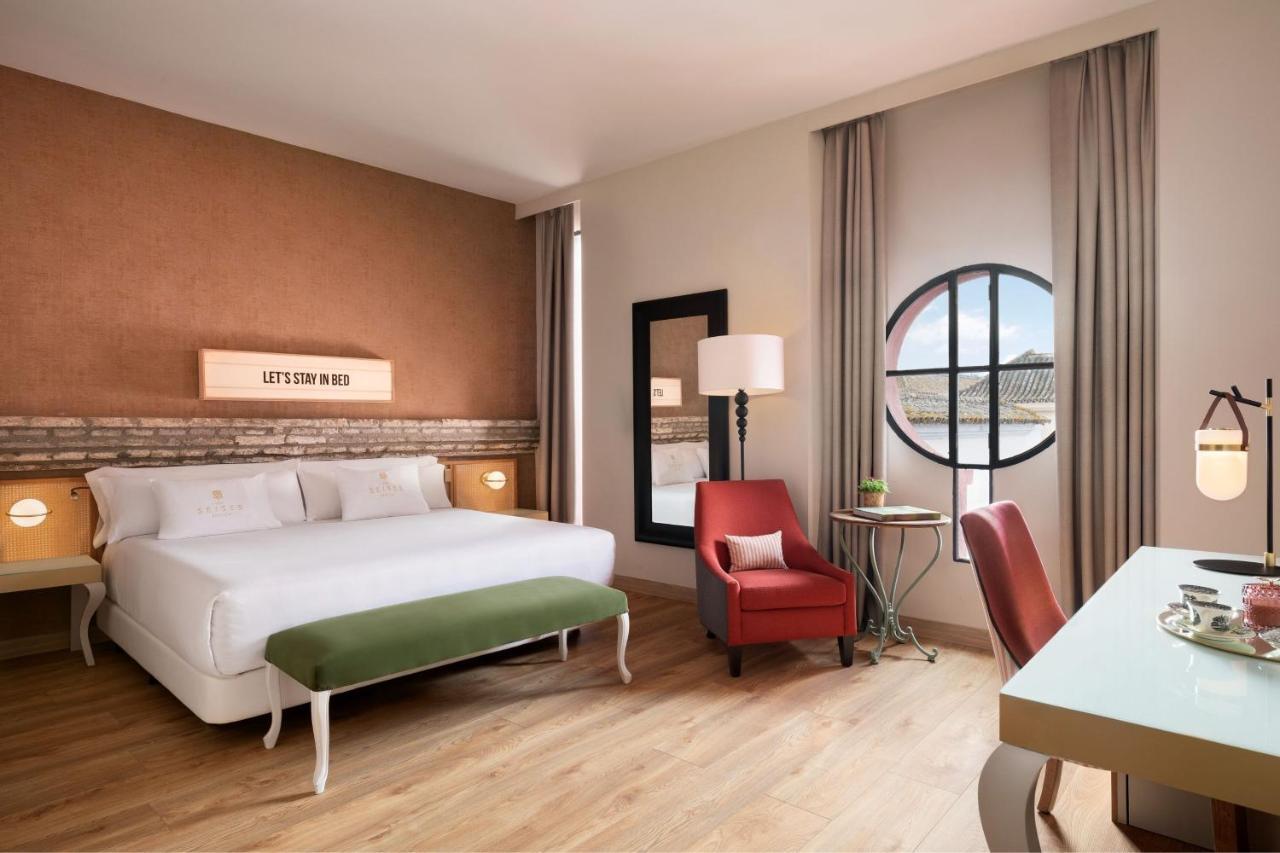 Twin Room Sherry